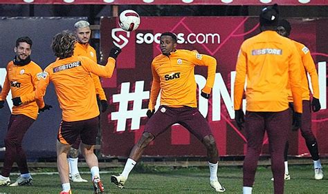 Galatasaray, Avrupa kadrosunu güncelledi - TRT Spor - Türkiye`nin güncel spor haber kaynağı